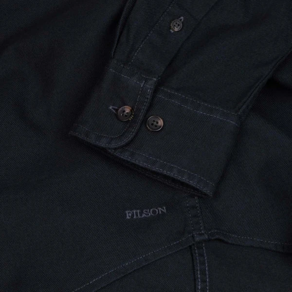 Filson Lightweight Alaskan Guide Shirt Midnight Navy 6 Filson Lightweight Alaskan Guide Shirt Midnight Navy - Image 4